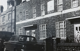 Queen Elizabeth's Almshouses